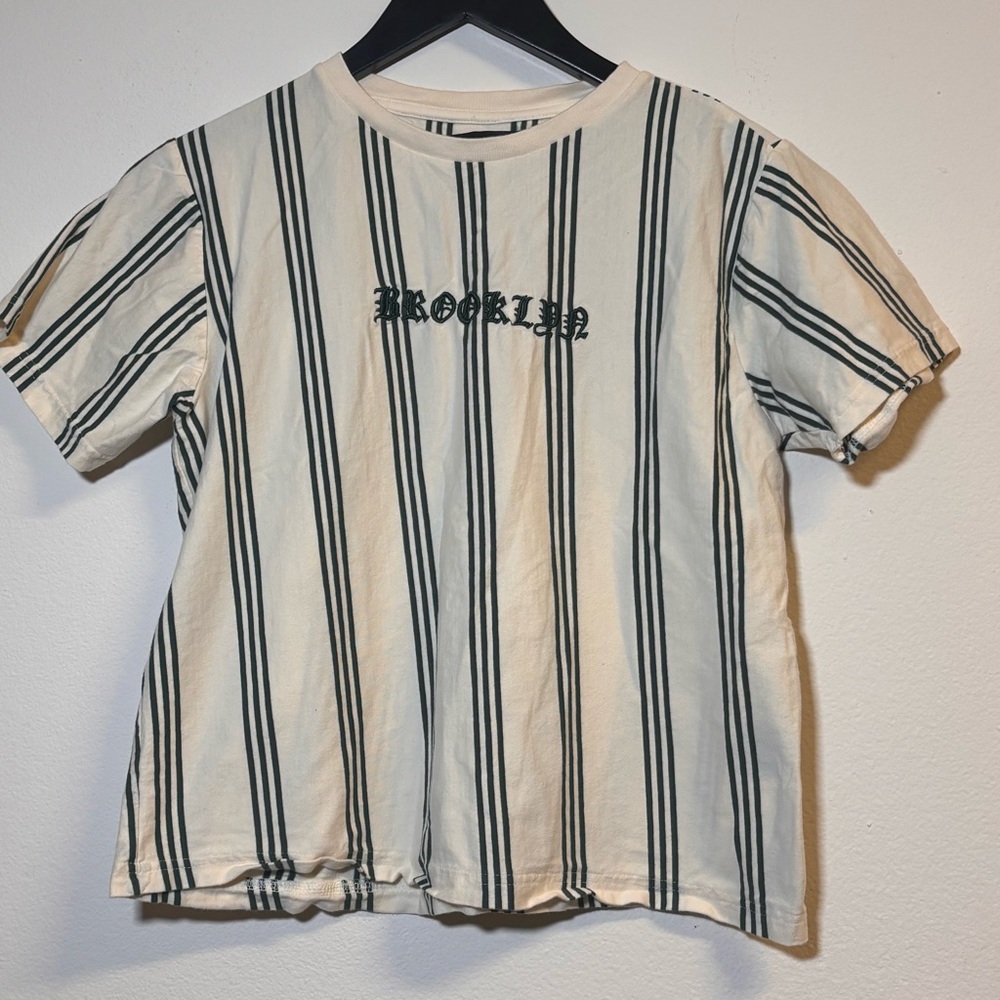 Brooklyn Striped Graphic Tee Cream Green Casual Shirt Size 14Y